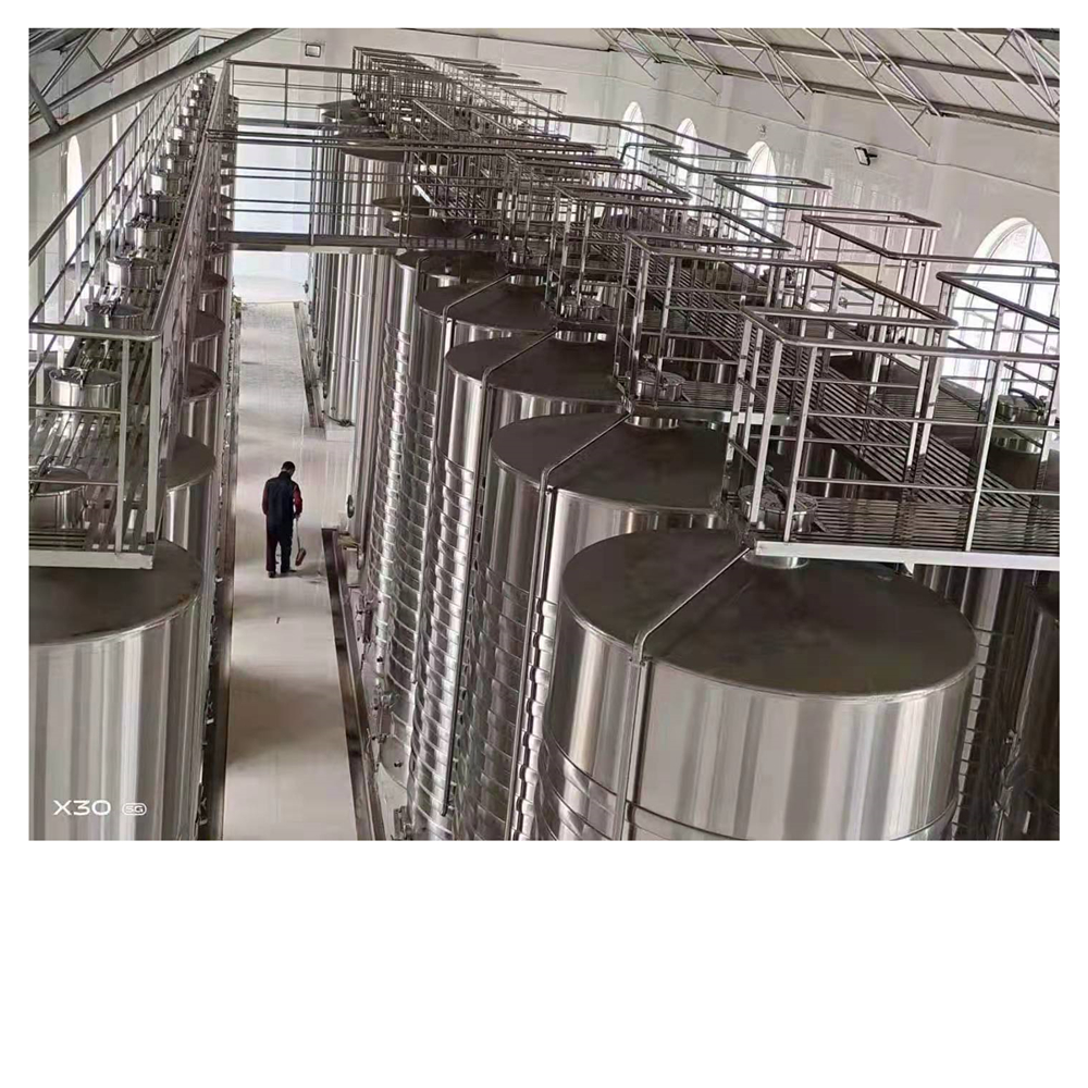 Equipo de fermentación de acero inoxidable Tanque de almacenamiento de vino de volumen variable